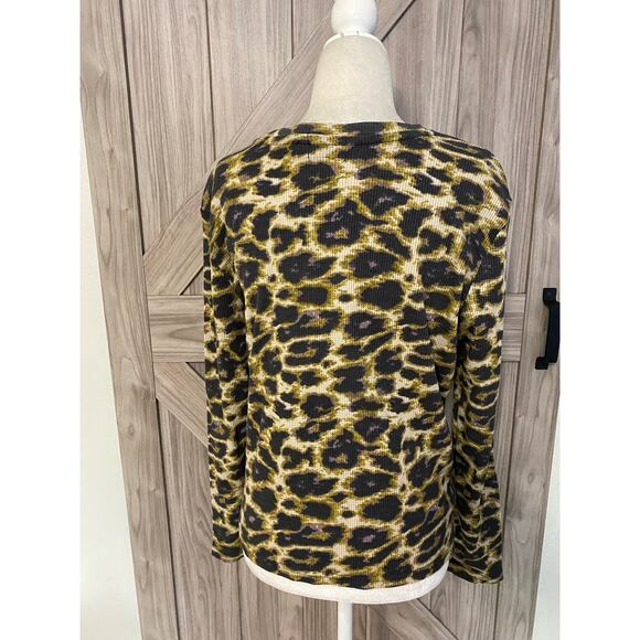 NWT RDI size medium animal print top - Picture 6 of 8